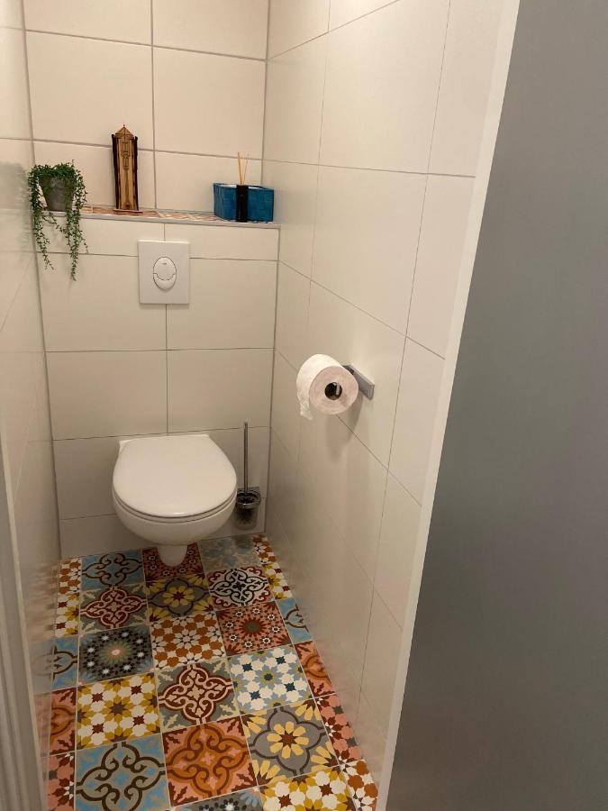 Bed & Breakfast Алсмер Екстериор снимка