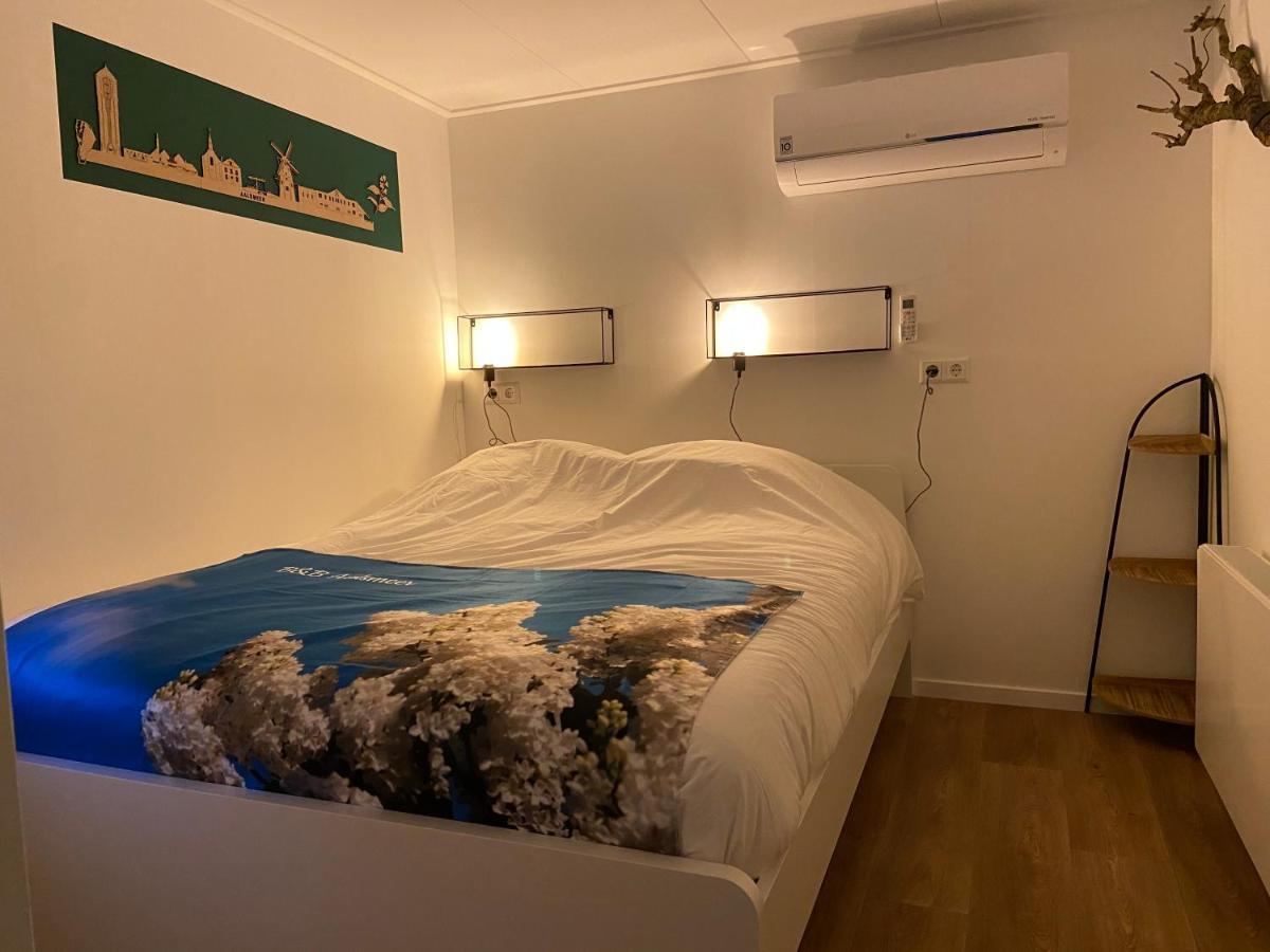 Bed & Breakfast Алсмер Екстериор снимка