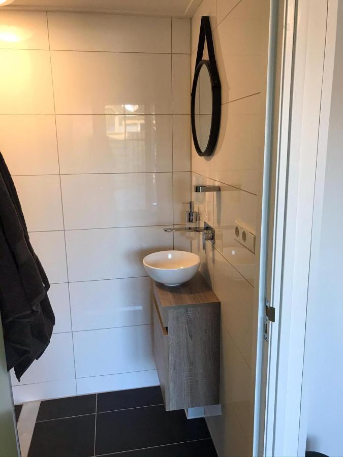 Bed & Breakfast Алсмер Екстериор снимка